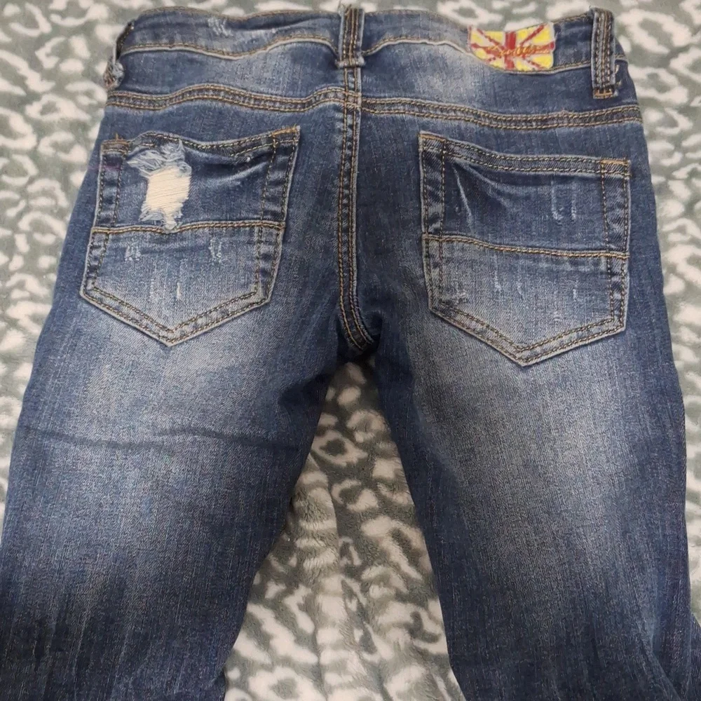 Machine Ripped Skinny Jeans - Picture 4 of 4